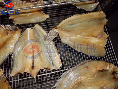 浙江魚干烘干機(jī)用戶現(xiàn)場(chǎng)